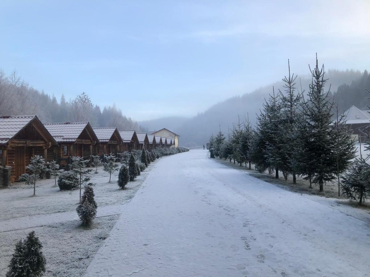 River Complex Lodge *